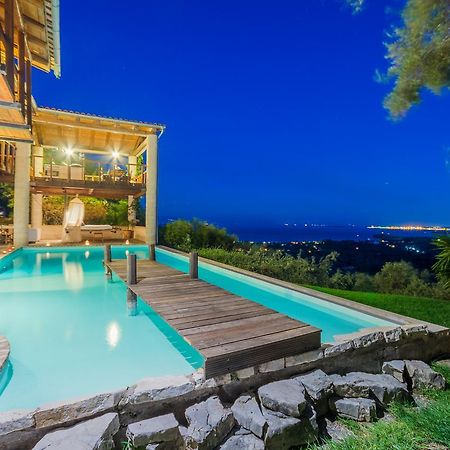 Villa Bournella Ipsos Exterior foto