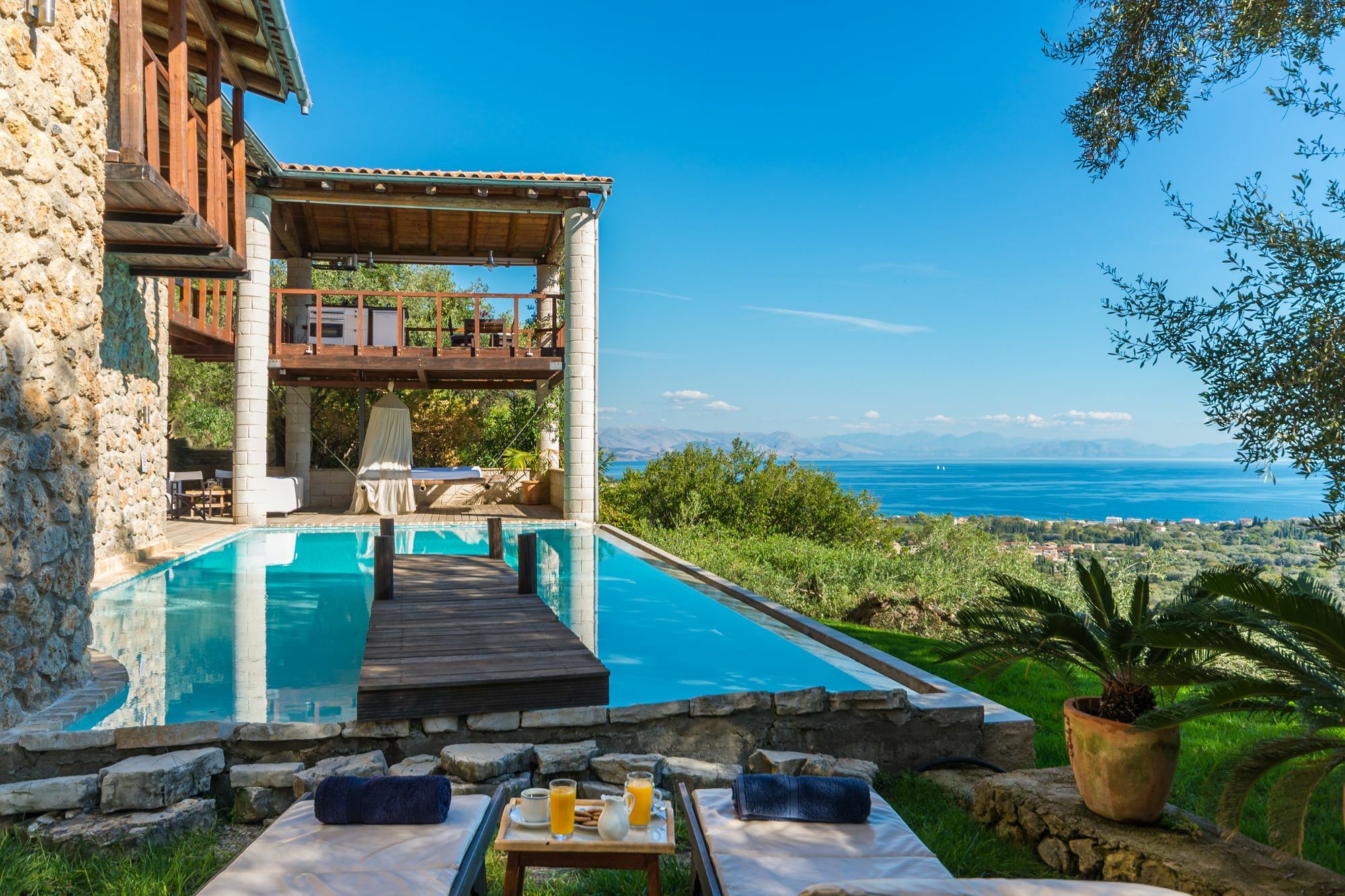 Villa Bournella Ipsos Exterior foto